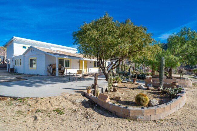 Building Photo - 53291 Twentynine Palms Highway