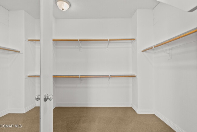 Building Photo - 3638 Young Wolf Dr