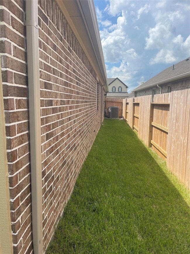 Building Photo - 1203 Muscadine Hollow Ln