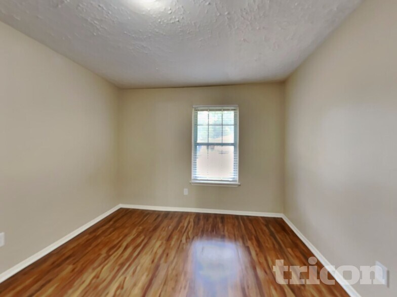 Building Photo - 16231 Cypress Point Dr