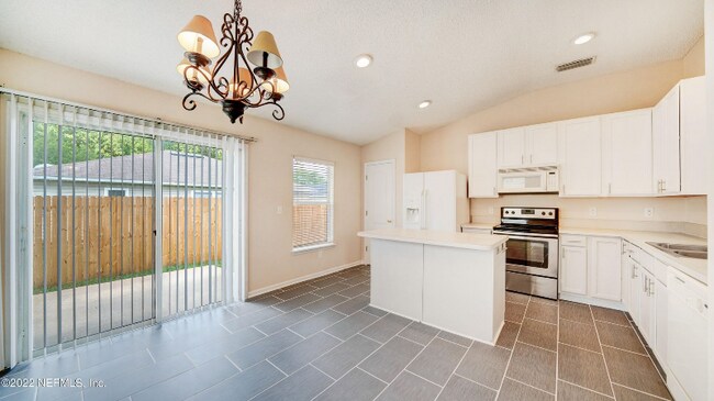 Building Photo - 346 Van Gogh Cir