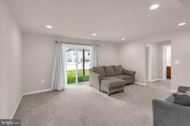 Building Photo - 1017 Coriander Ln