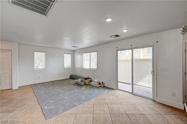 Building Photo - 9985 Big Bow Springs Ct