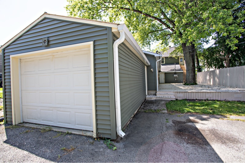 Building Photo - 114 W Main St