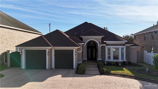 Building Photo - 12 Tyler Ave