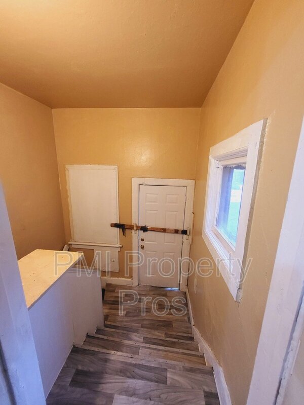 Building Photo - 2344 N 20th St
