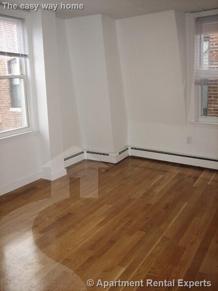 Primary Photo - 37 Davis Square