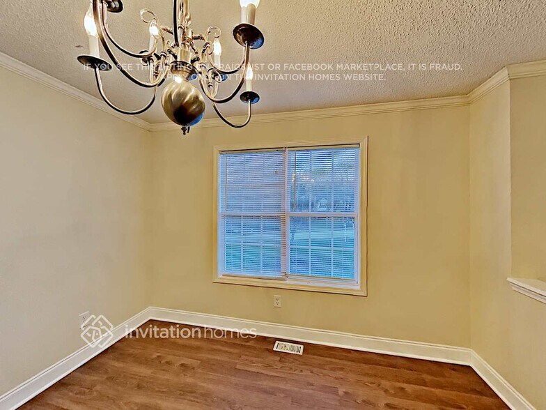 Building Photo - 4006 River Garden Cir