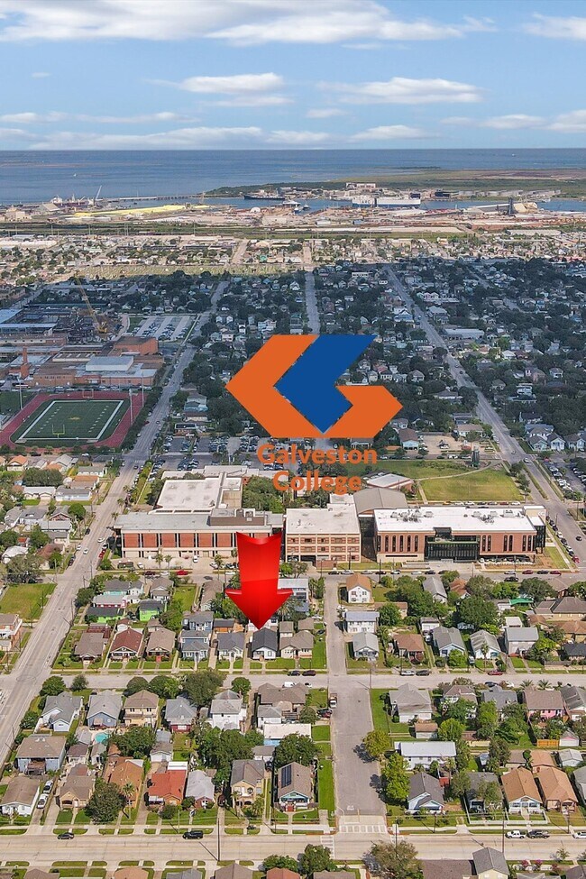 Building Photo - 4006 Avenue R 1/2 Rear