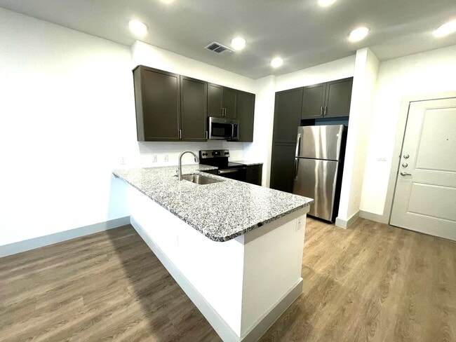 Building Photo - 4320 S Legacy Dr