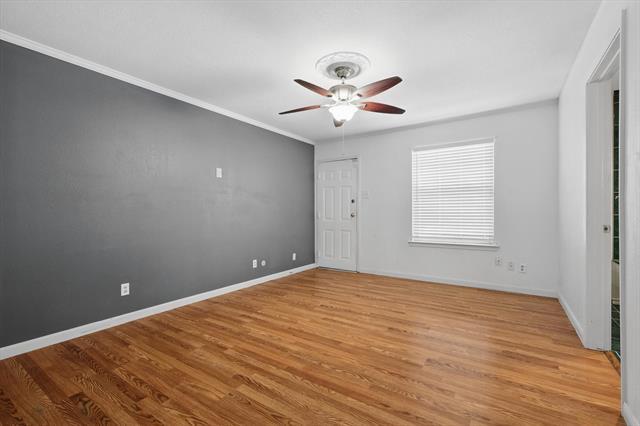 Building Photo - 2915 Touraine Dr