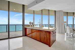 Building Photo - Collins Avenue, Bal Harbour, FL 33154 - 3 BR 3.5 BA condo