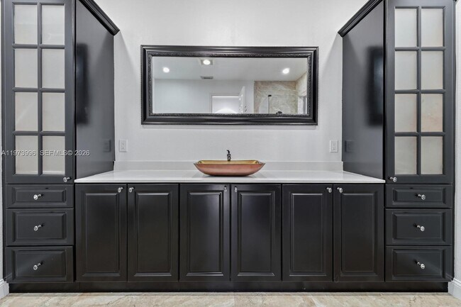 Building Photo - 16401 NW 77th Pl