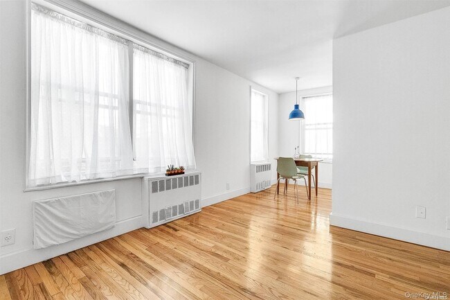 Building Photo - 63-80-80 Wetherole St