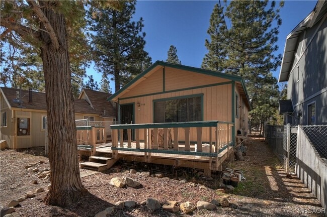 Building Photo - Big Bear City/Erwin Lake Area