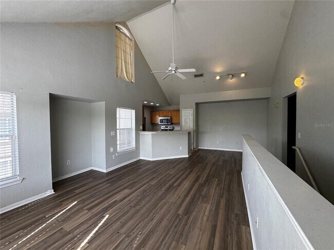 Building Photo - 9141 Lee Vista Blvd