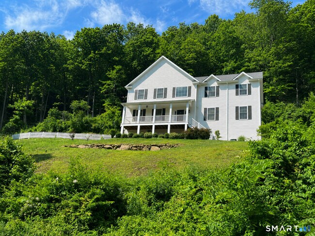 Building Photo - 71 Ledges Rd