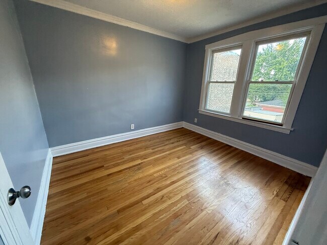 Building Photo - 2102 S 51st Ave