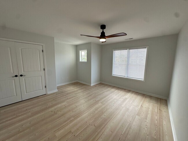 Building Photo - 4554 Exuma Ln