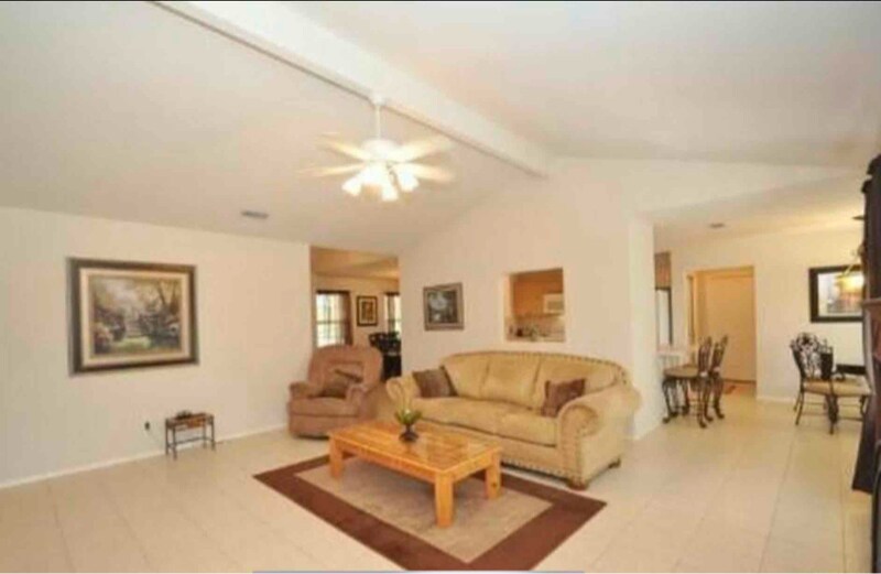 Building Photo - 9008 Gainsborough Dr