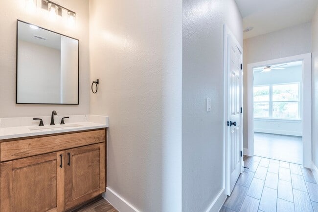 Building Photo - 3702 Tower View Ct