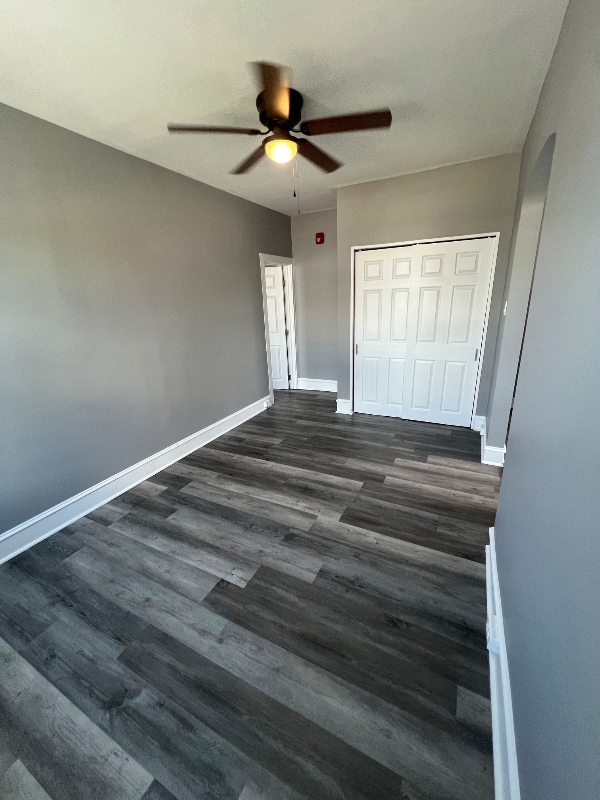 Building Photo - 904 E Tioga St