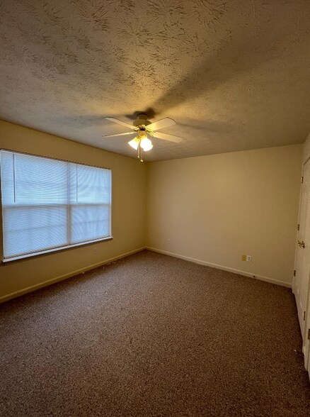 Building Photo - 58 Haven Ct