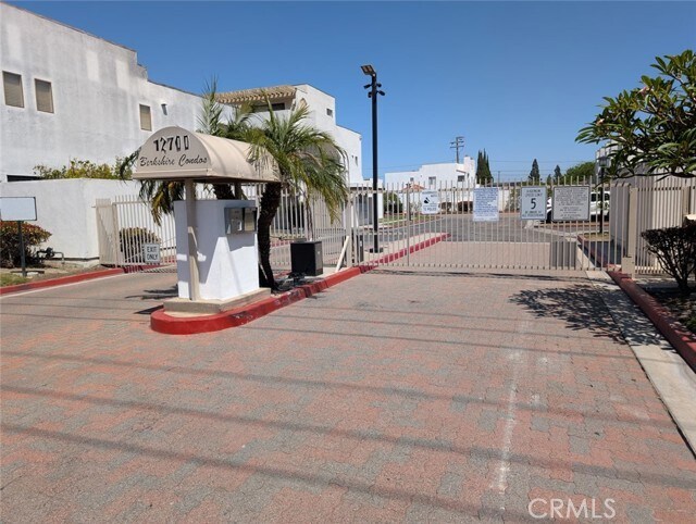 Building Photo - 12700 Josephine St