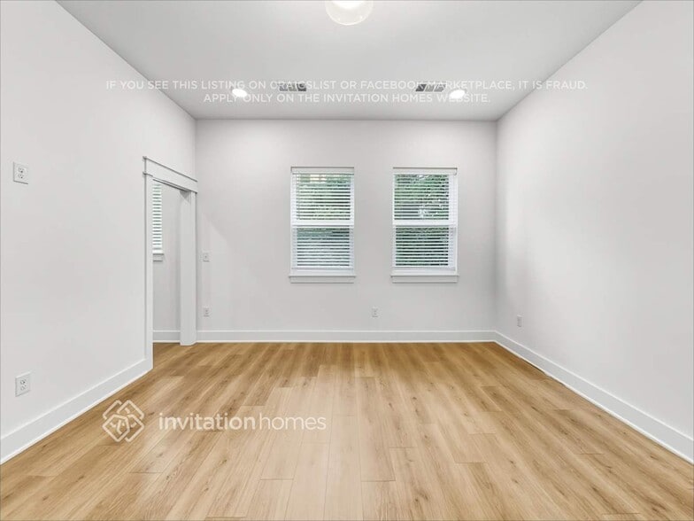 Building Photo - 428 38th Ave N