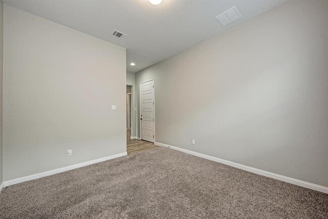 Building Photo - 4428 Mandalin St