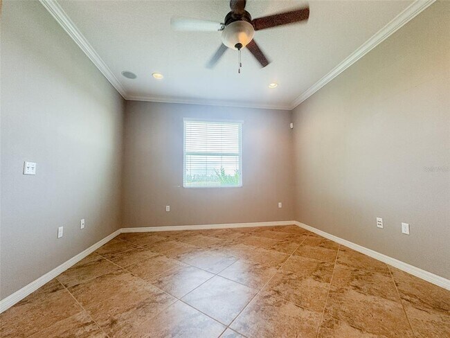 Building Photo - 27015 Juniper Bay Dr