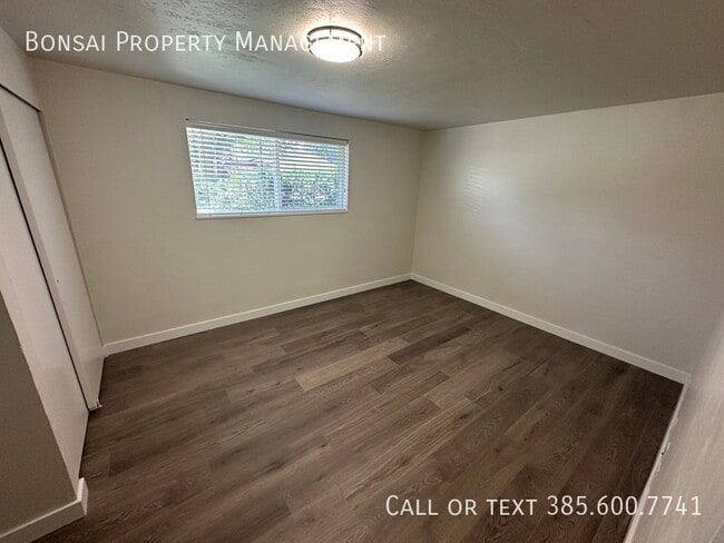 Building Photo - 8625 S Spartan Dr