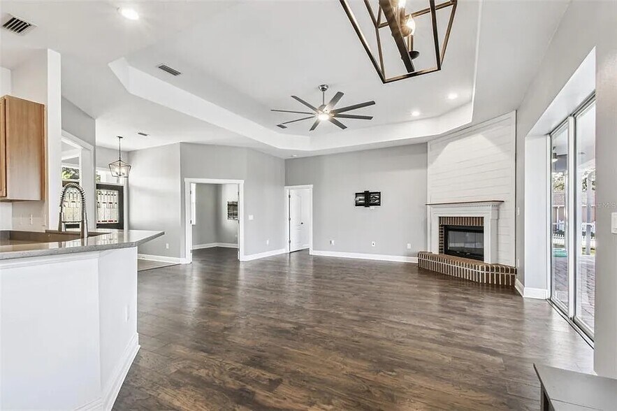 Building Photo - 36747 Open Country Ln