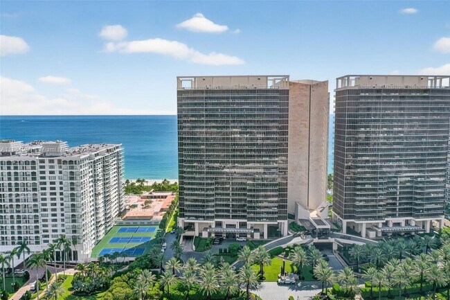 Building Photo - 9705 Collins Ave
