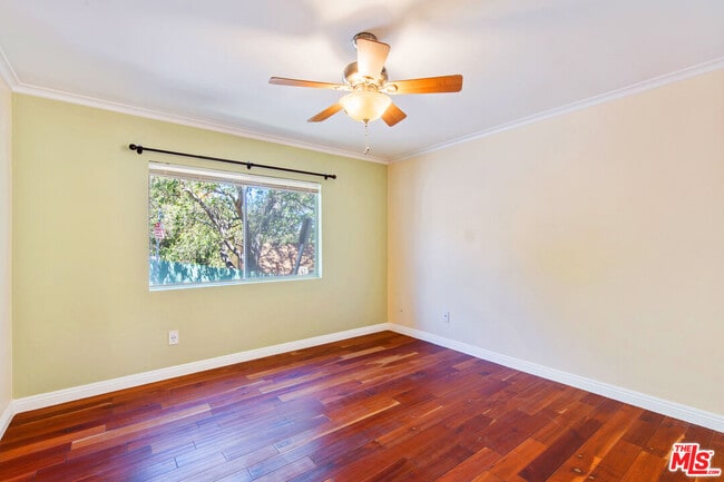 Building Photo - 4236 Ensenada Dr