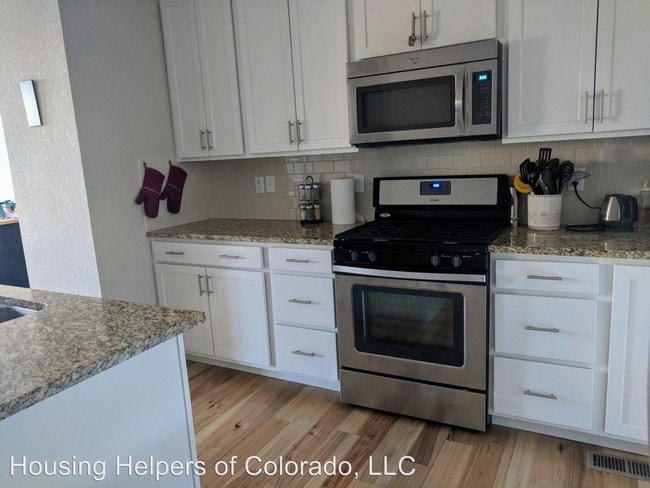 Building Photo - 653 Grandview Meadows Dr
