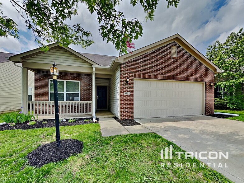 Primary Photo - 3722 Laurel Cherry Ln