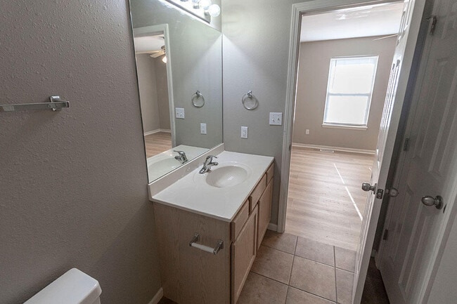 Building Photo - 4013 Snowy Owl Dr