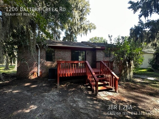 Building Photo - 1206 Battery Creek Rd