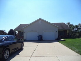 Building Photo - 4317 Chelten Ave