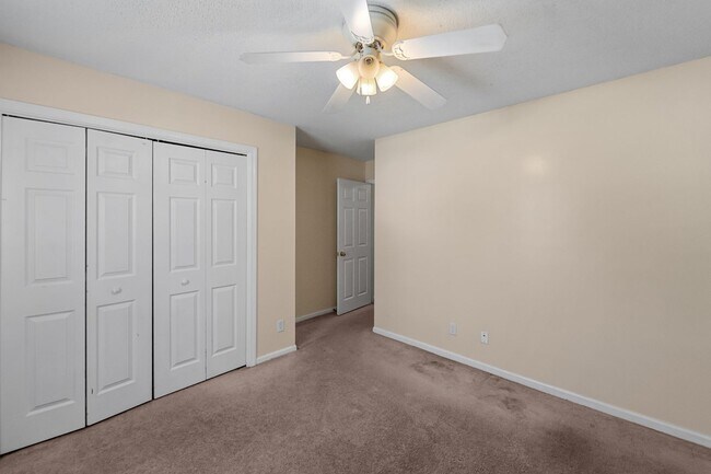 Building Photo - Beautiful 4-Bedroom Home with Lagoon Views in Pooler's Arbors at Godley Station