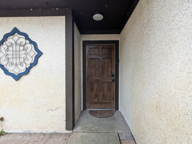 Building Photo - 2171 Derringer Cir S