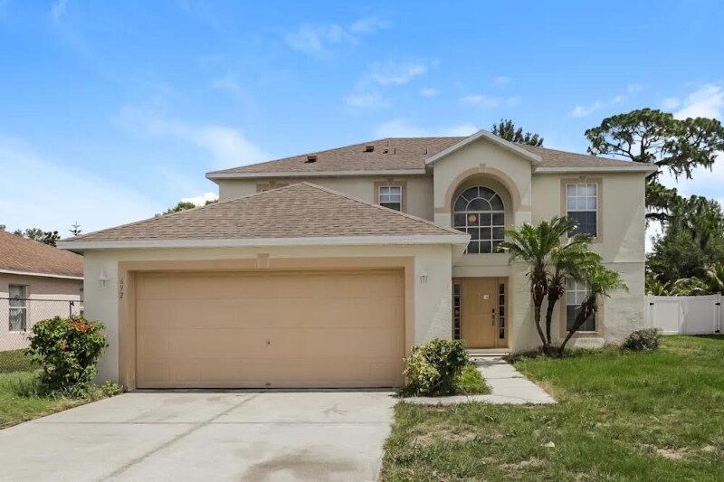 Primary Photo - 692 Sunway Ln