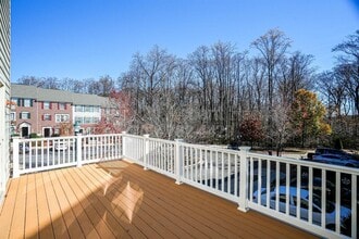 Building Photo - 23515 Forest Haven Way