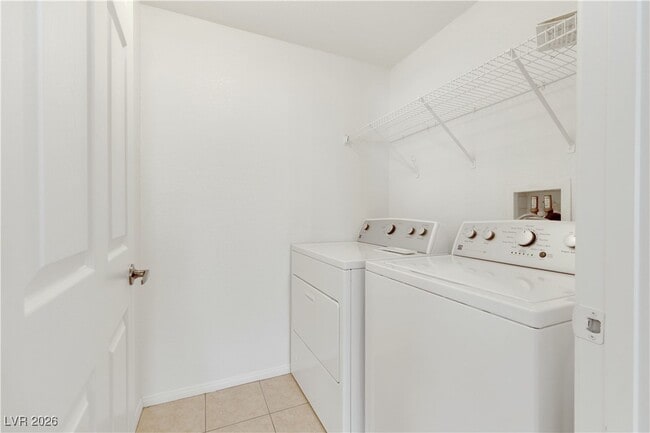 Building Photo - 5855 Valley Dr