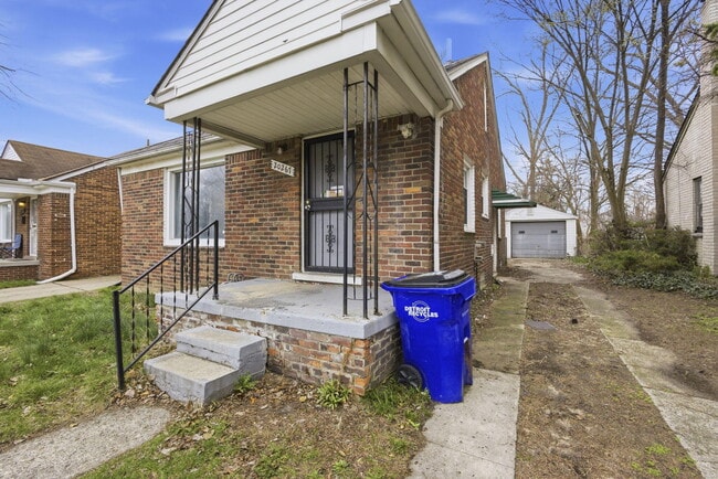 Building Photo - 20267 Ashton Ave