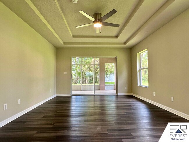 Building Photo - 7 Waywell Pl