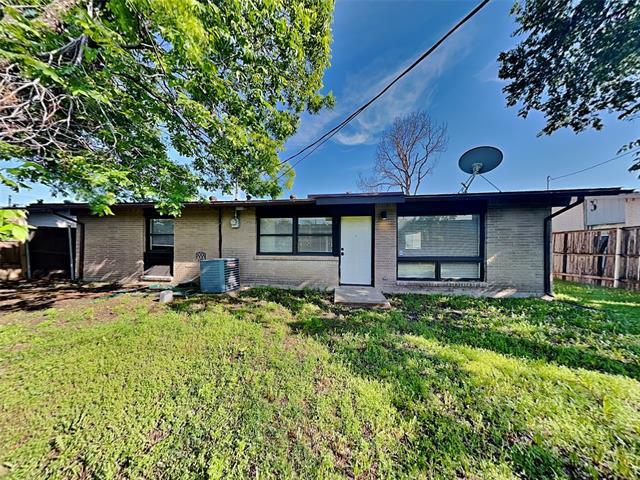 Building Photo - 12043 High Meadow Dr