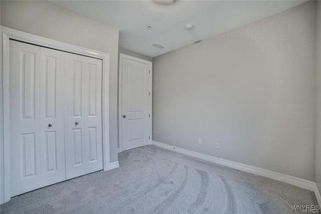 Building Photo - 275 Northill Dr