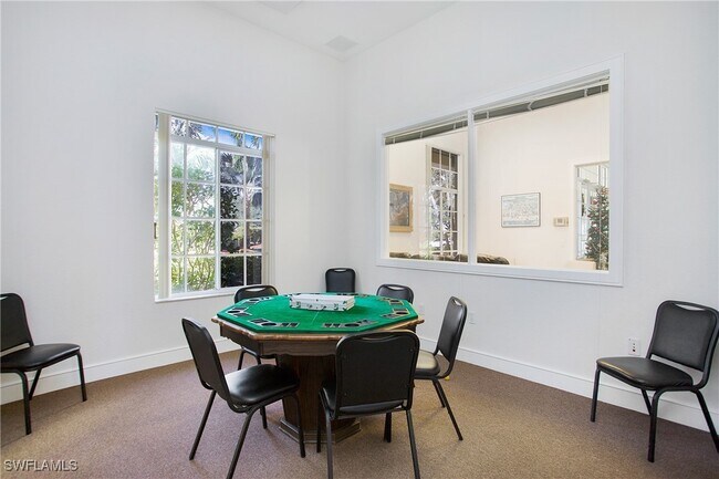 Building Photo - 8244 Key Royal Cir